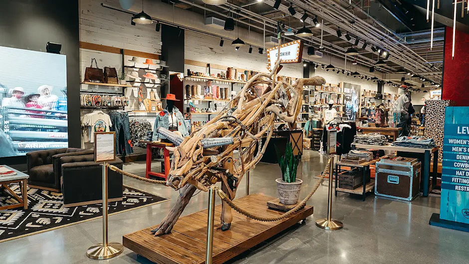 Ariat Bringing Flagship-Scale Store to Mall of America